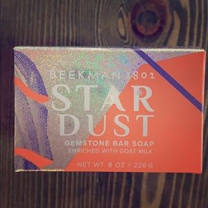 Beekman 1802 Star dust gemstone bar soap